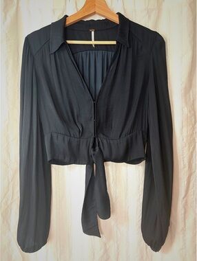 Free People Black Long Sleeve Tie Front Blouse Size S #minimalist #cropped
